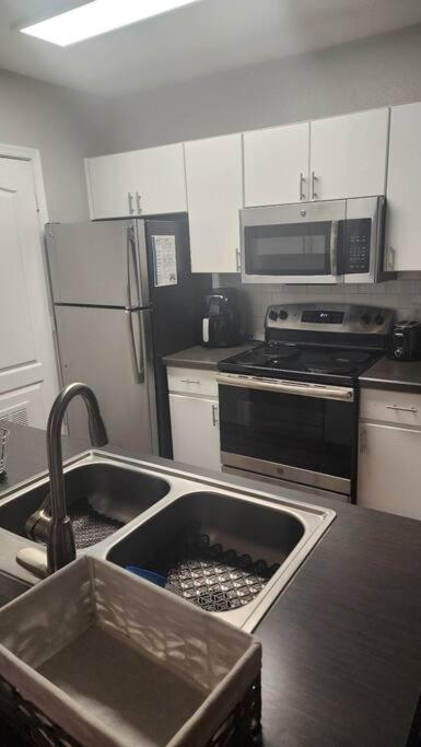 Modern 2Br Oasis! Daire Phoenix Dış mekan fotoğraf
